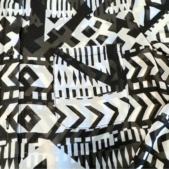 Eight Sixty Womens Long Sleeve Button Up Top Blouse S - Picture 7 of 7